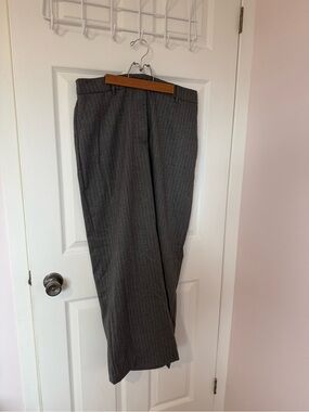 Reitmans Charcoal Gray Skirt